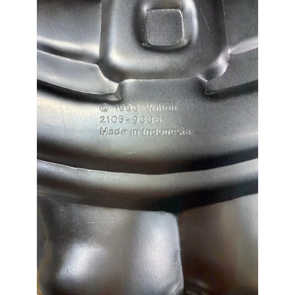 3 NEW WILTON Cake Pans Baking Santa Halloween Pumpkin Fun Vintage 90s Christmas